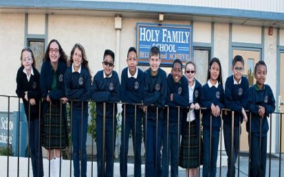 Tìm hiểu trường Holy Family school, du học Mỹ